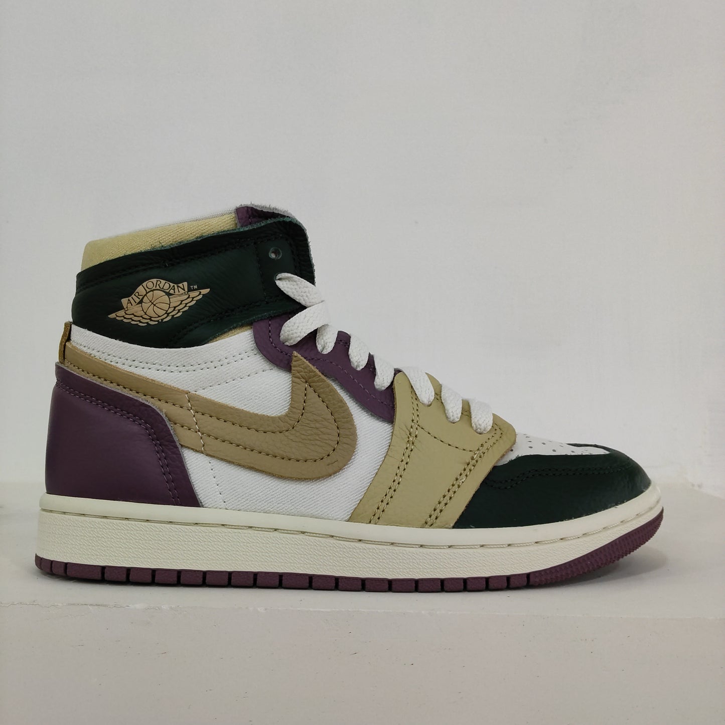 Jordan 1 High Galactic Jade