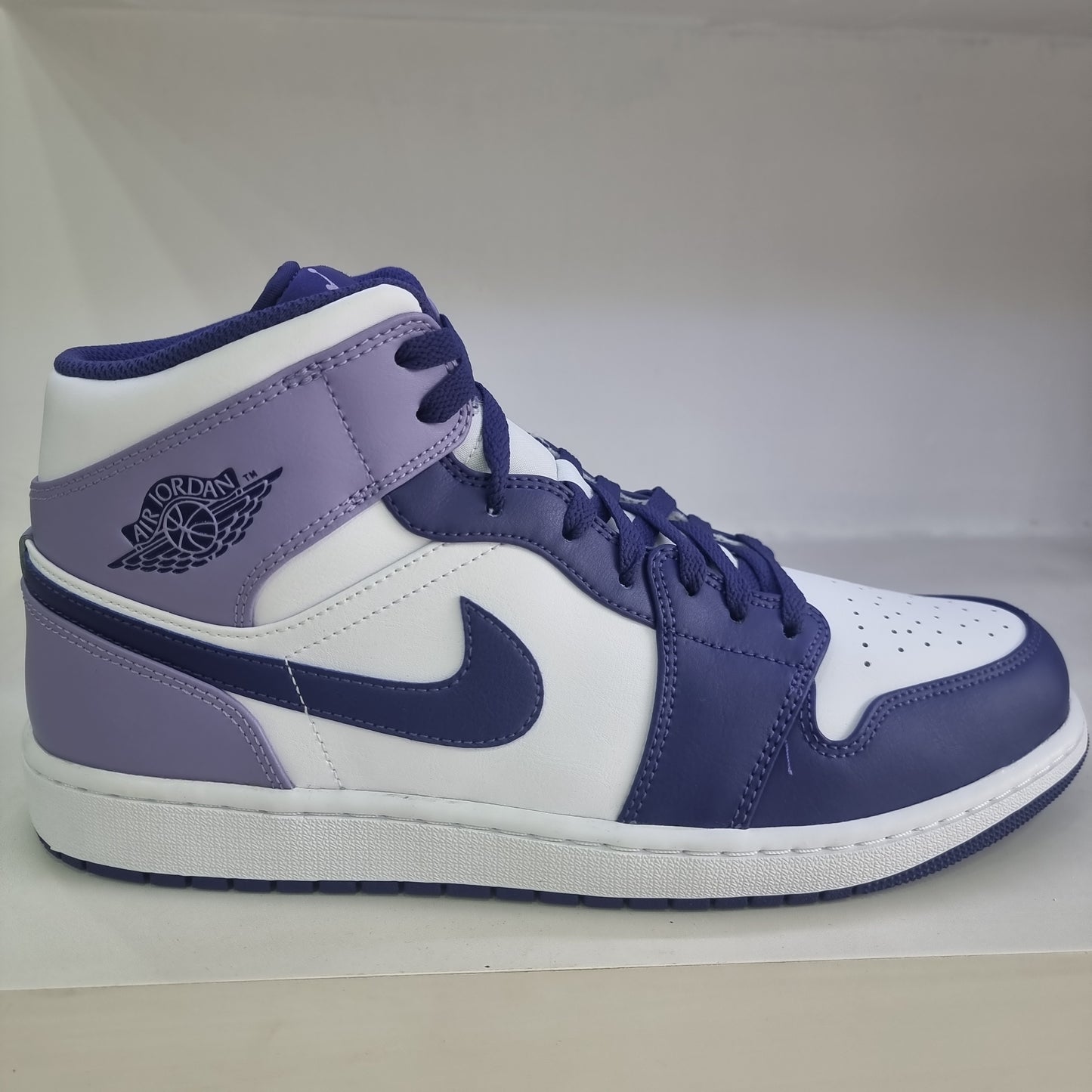 Jordan 1 Mid Blueberry