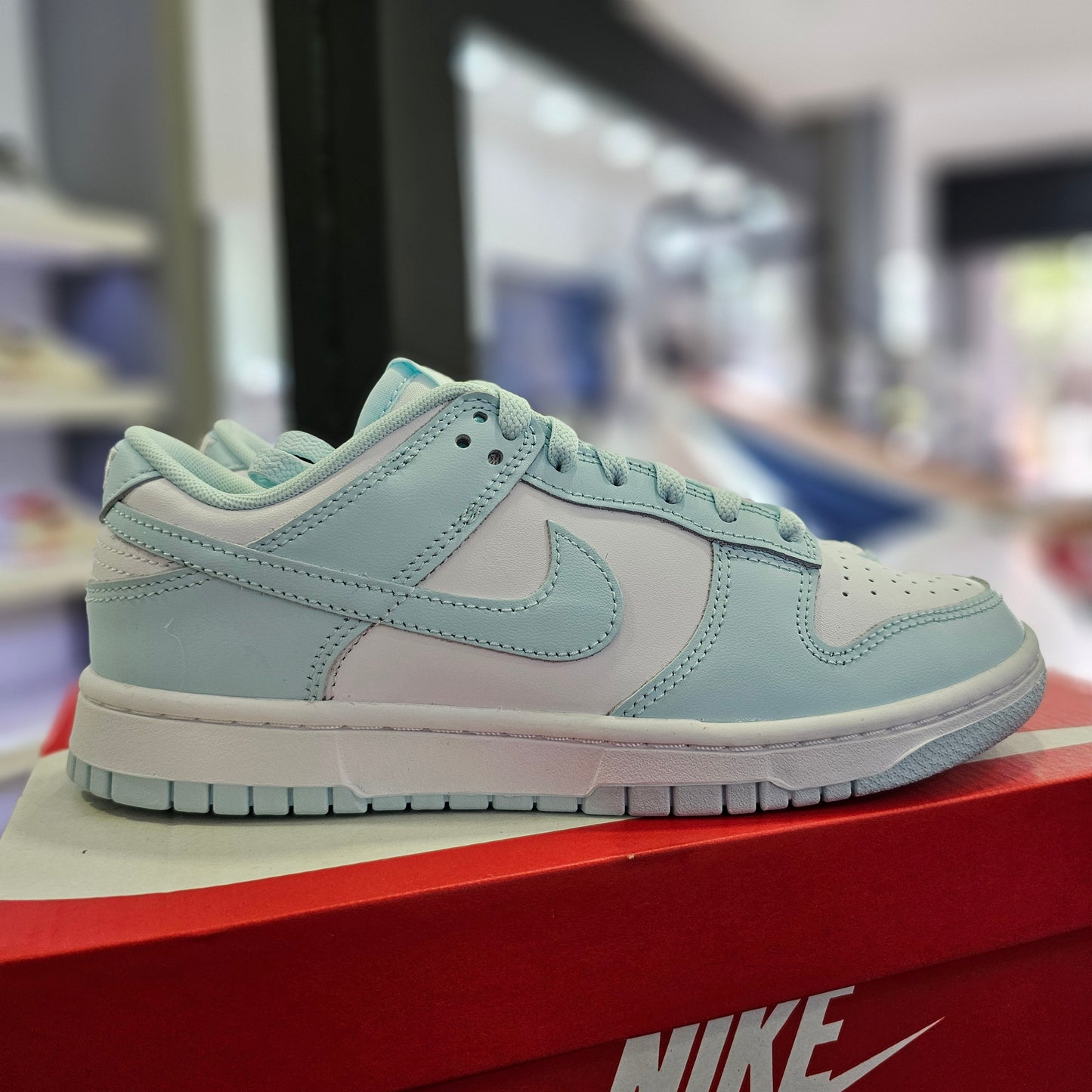 Dunk Low Glacier Blue