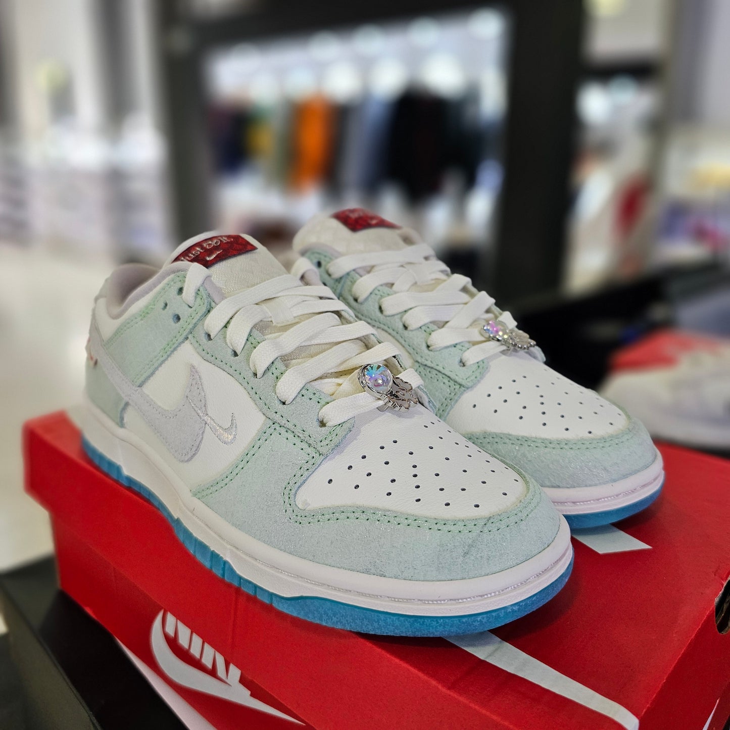 Dunk Low Year of the Dragon