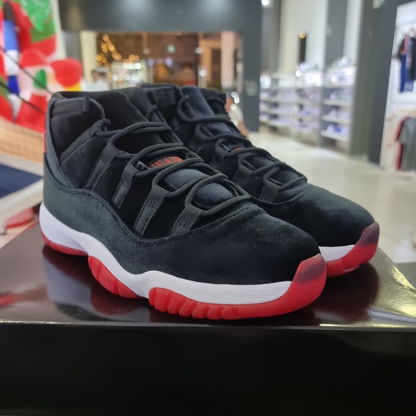 Jordan 11 Bred Velvet
