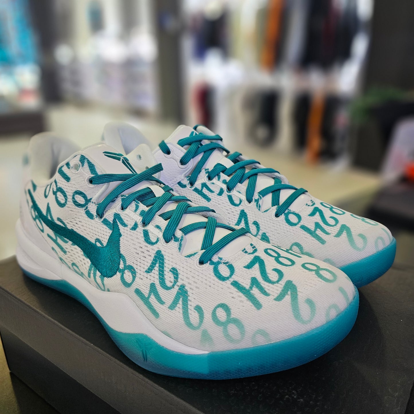 Kobe 8 Protro Radiant Emerald