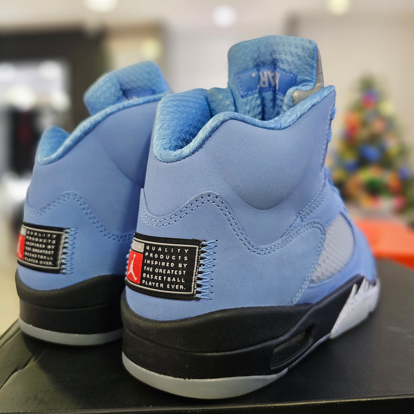 Jordan 5 Retro UNC