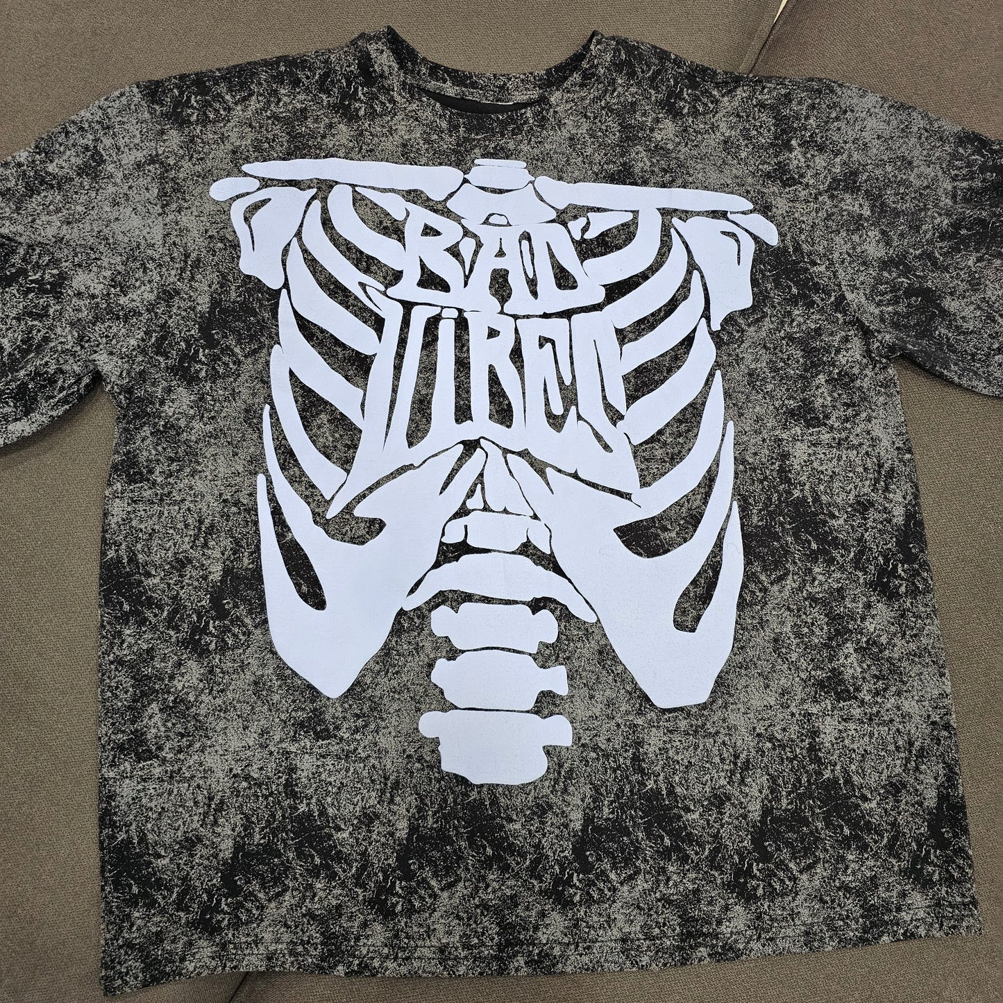 Playera Bad Vibes Acid
