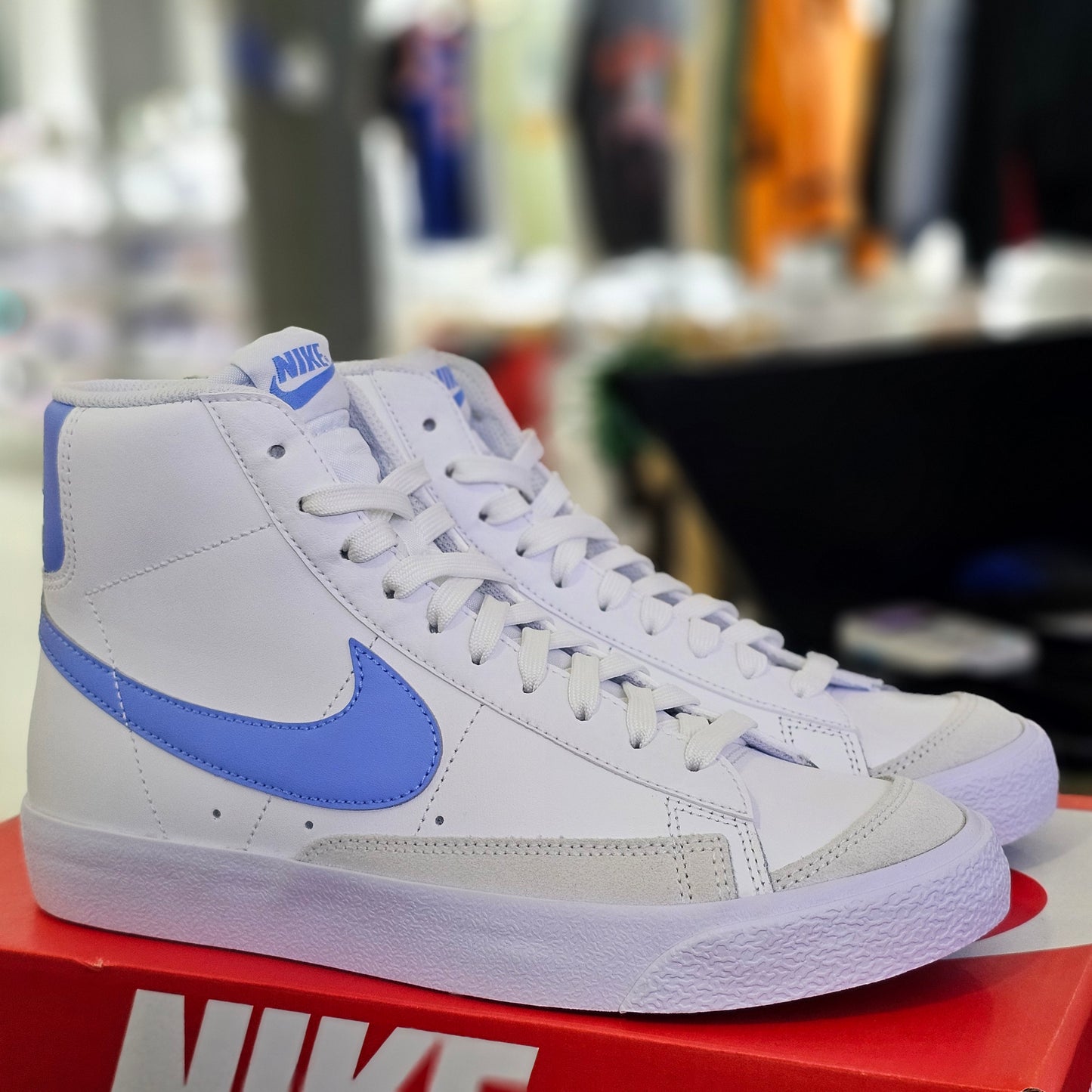 Blazer Mid White Royal Pulse