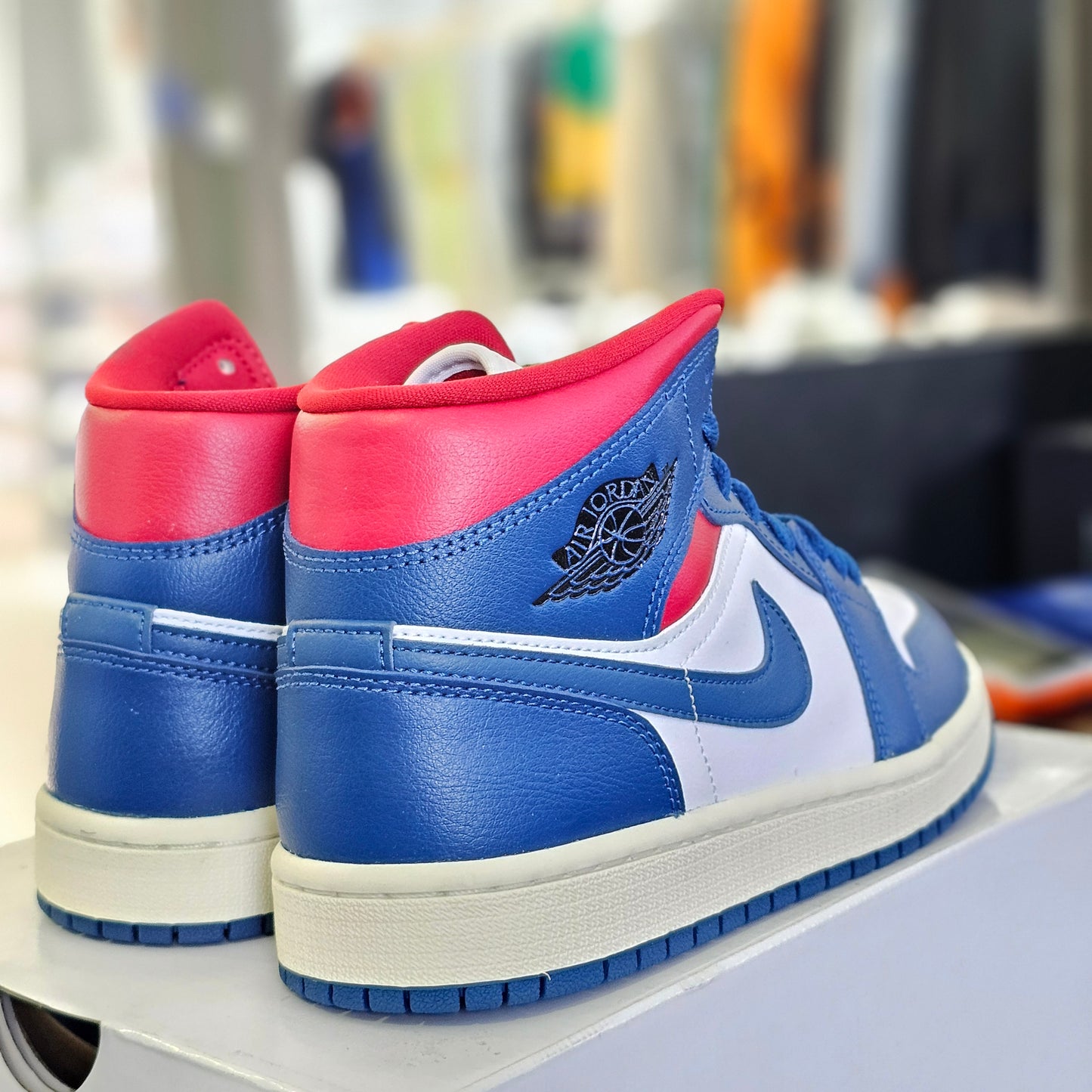 Jordan 1 French Blue Gym Red