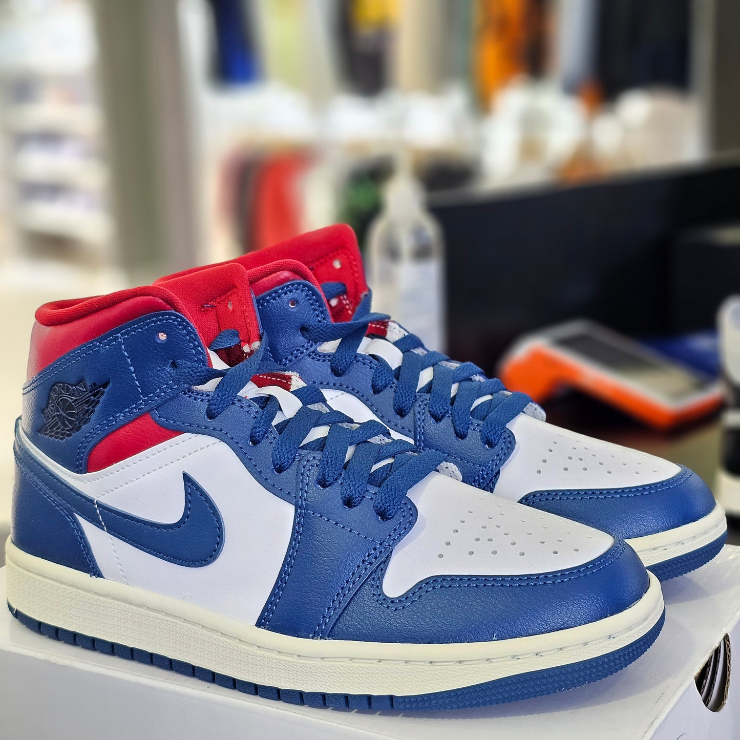 Jordan 1 French Blue Gym Red
