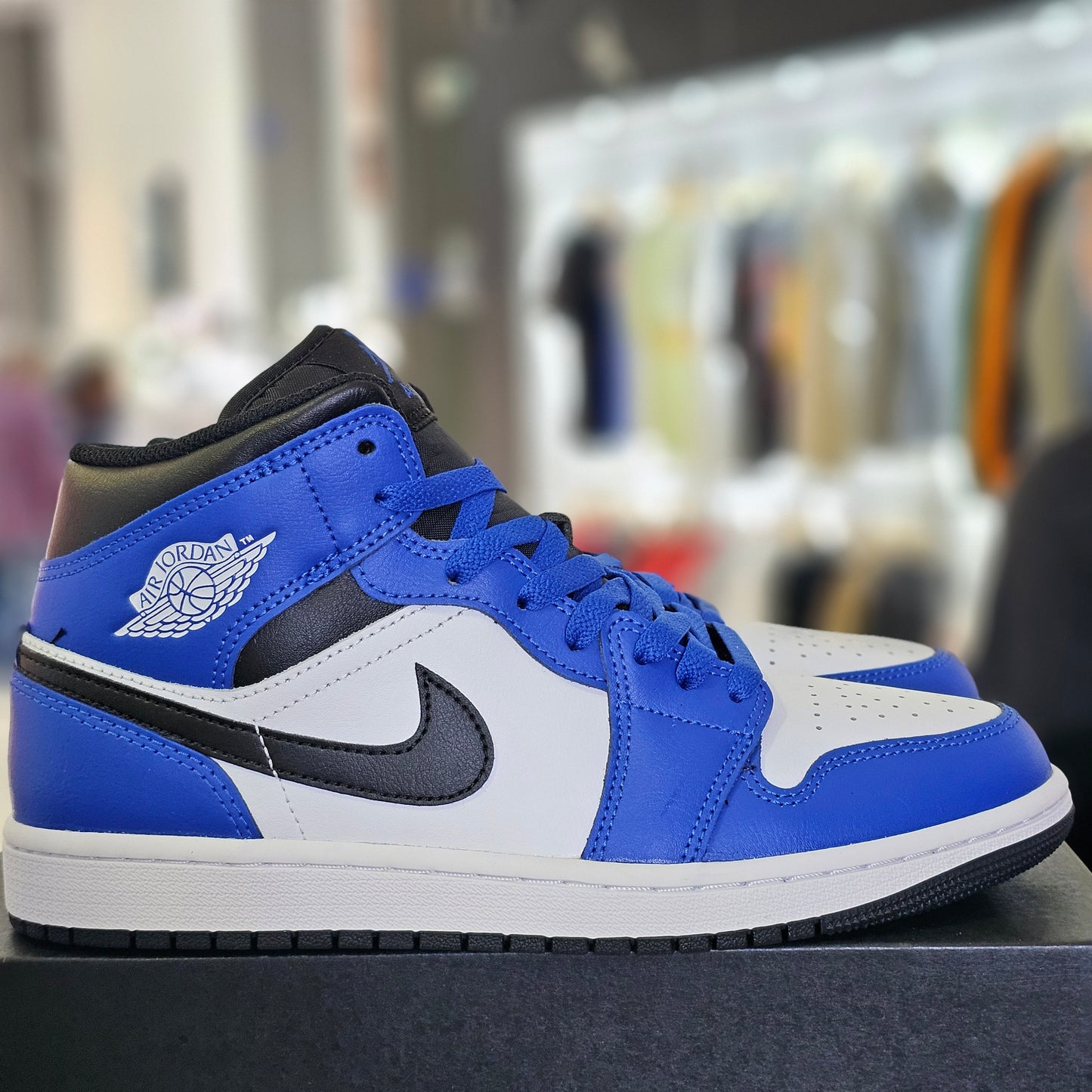 Jordan 1 Mid Game Royal