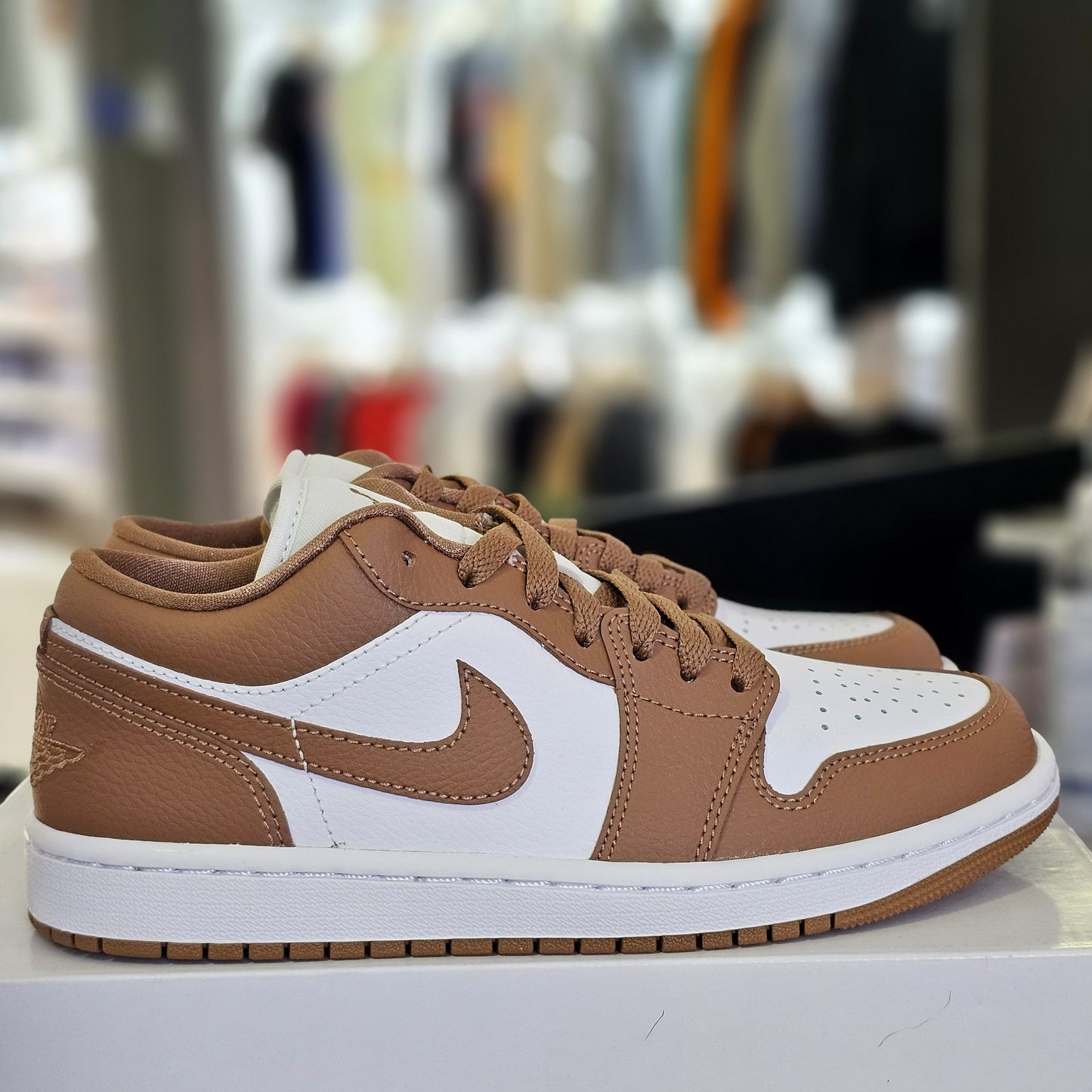 Jordan 1 Low Archaeo Brown White