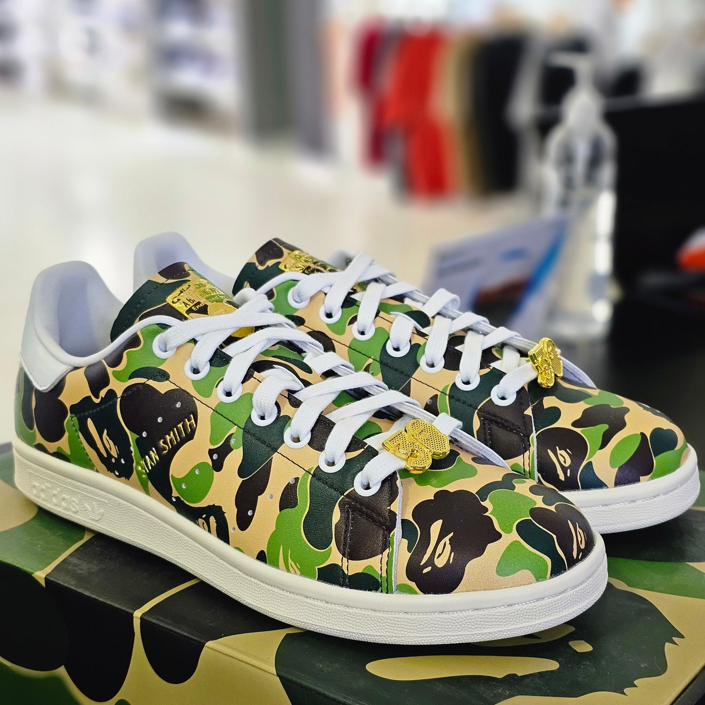 Tenis Stan Smith x Bape Camo