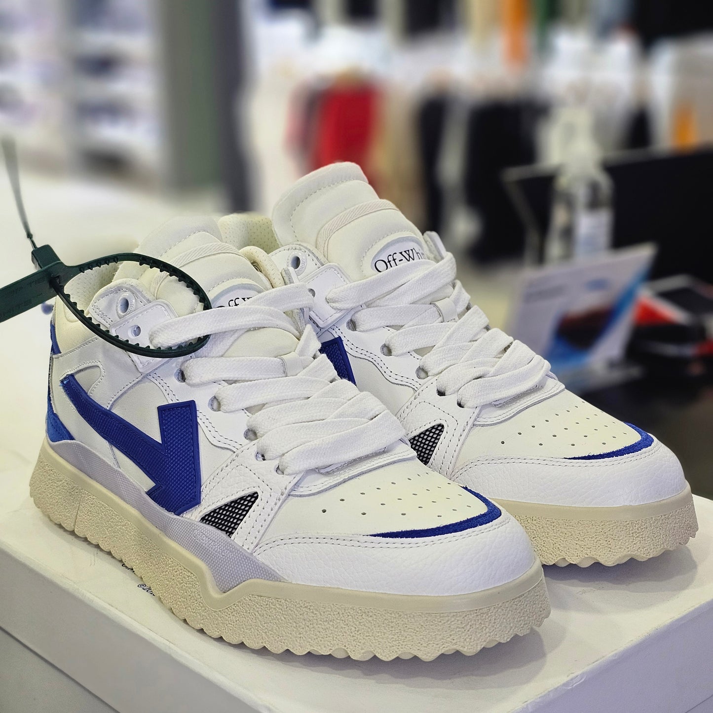 Off-White Sponge Mid White Blue