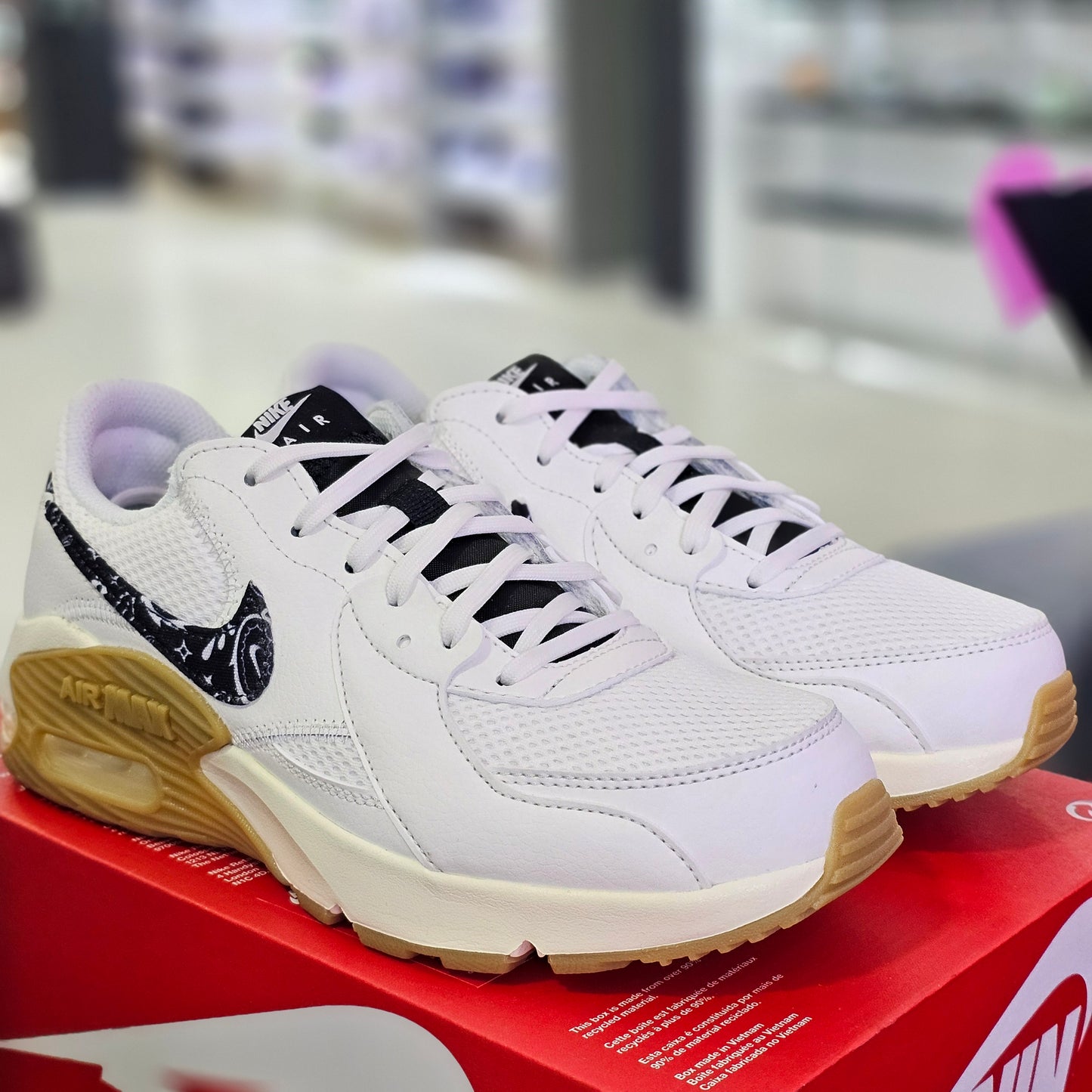 Air Max Excee Sail Negro Paisley