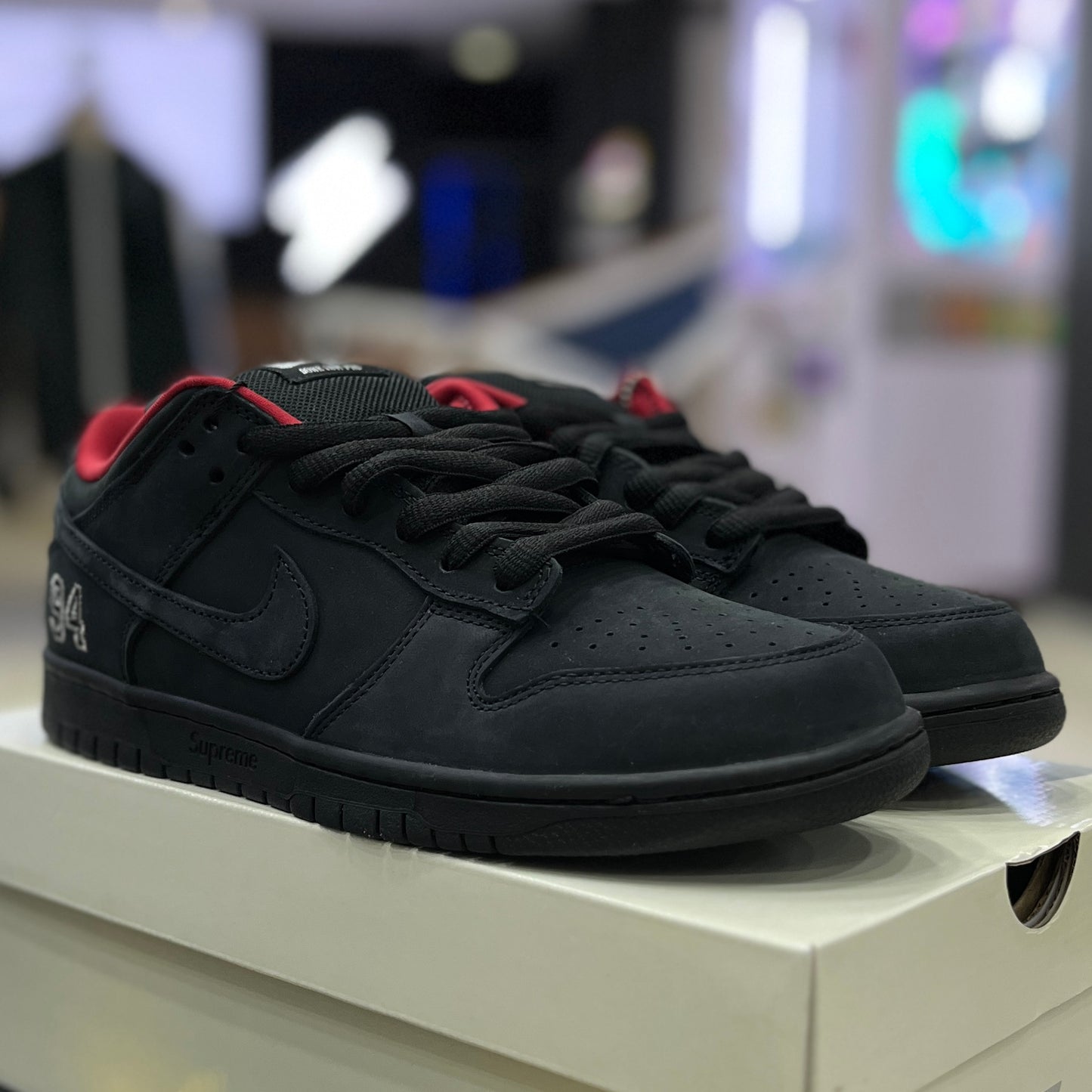 Supreme x Nike Dunk Low SB Black