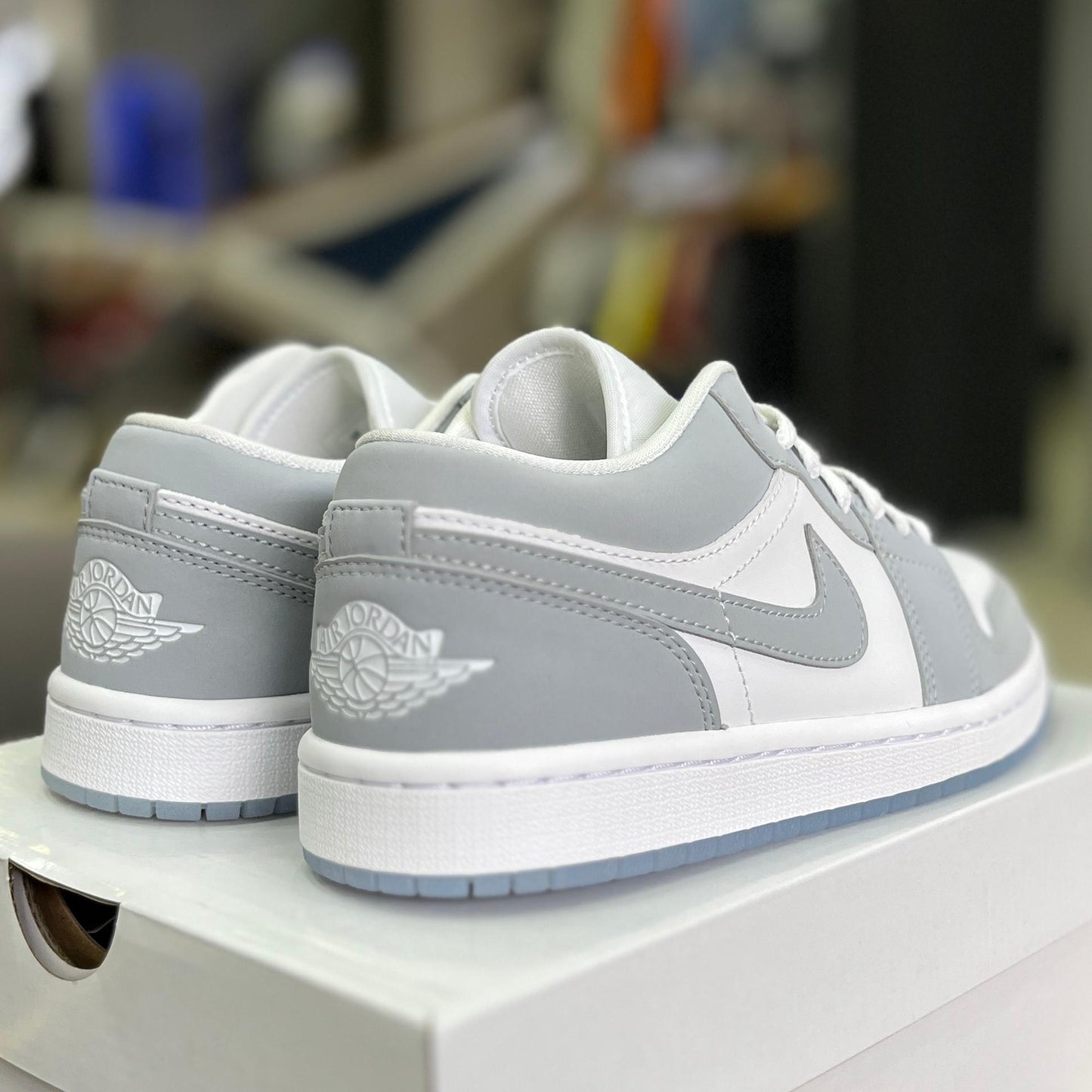 Jordan 1 Low Wolf Grey