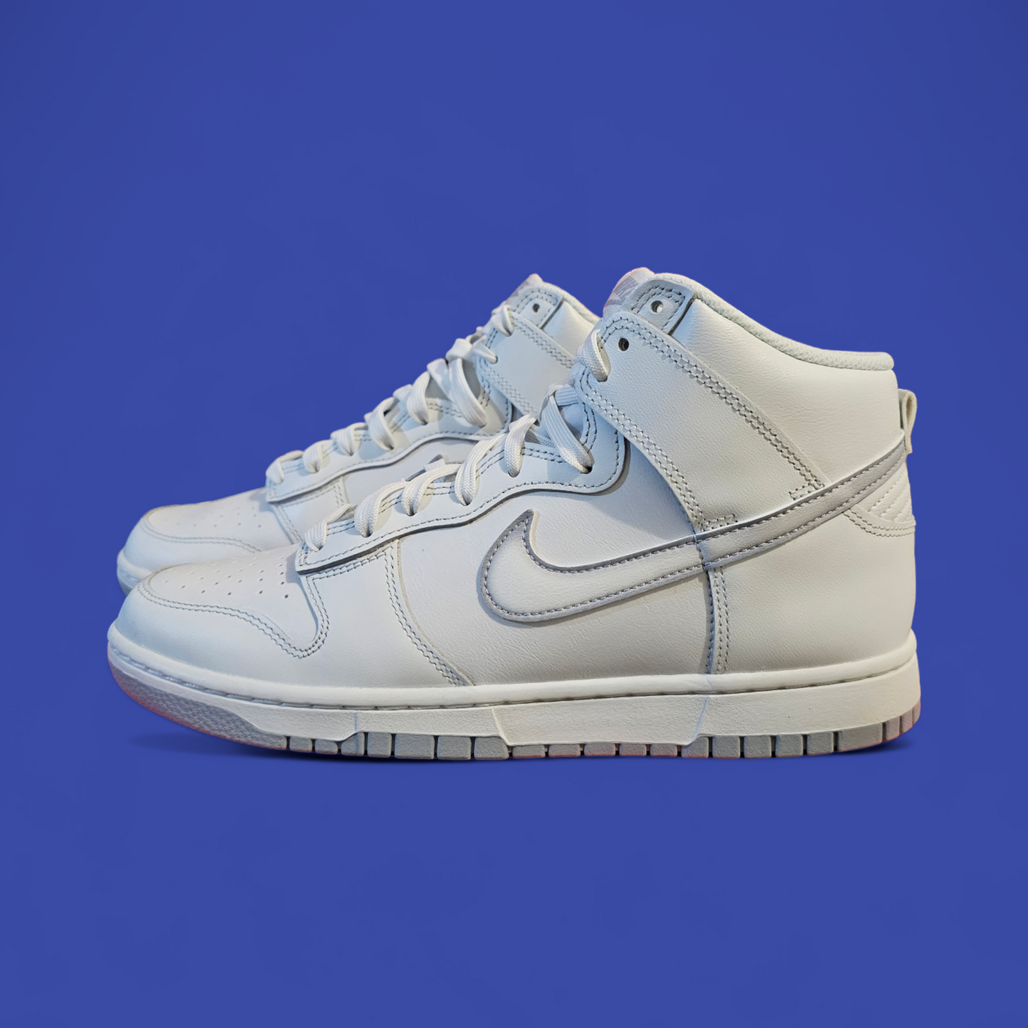 Dunk High Airbrush Swoosh White Wolf Grey
