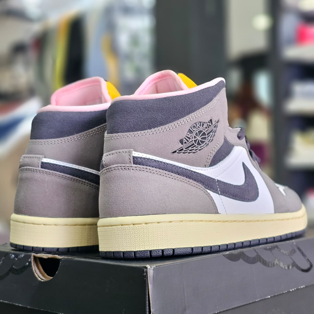 Jordan 1 Mid Tokyo Bio Hack