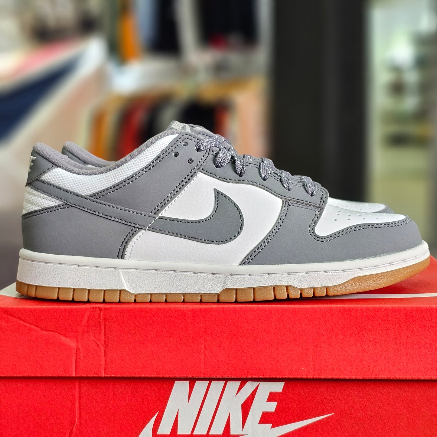 Dunk Low Reflective Grey