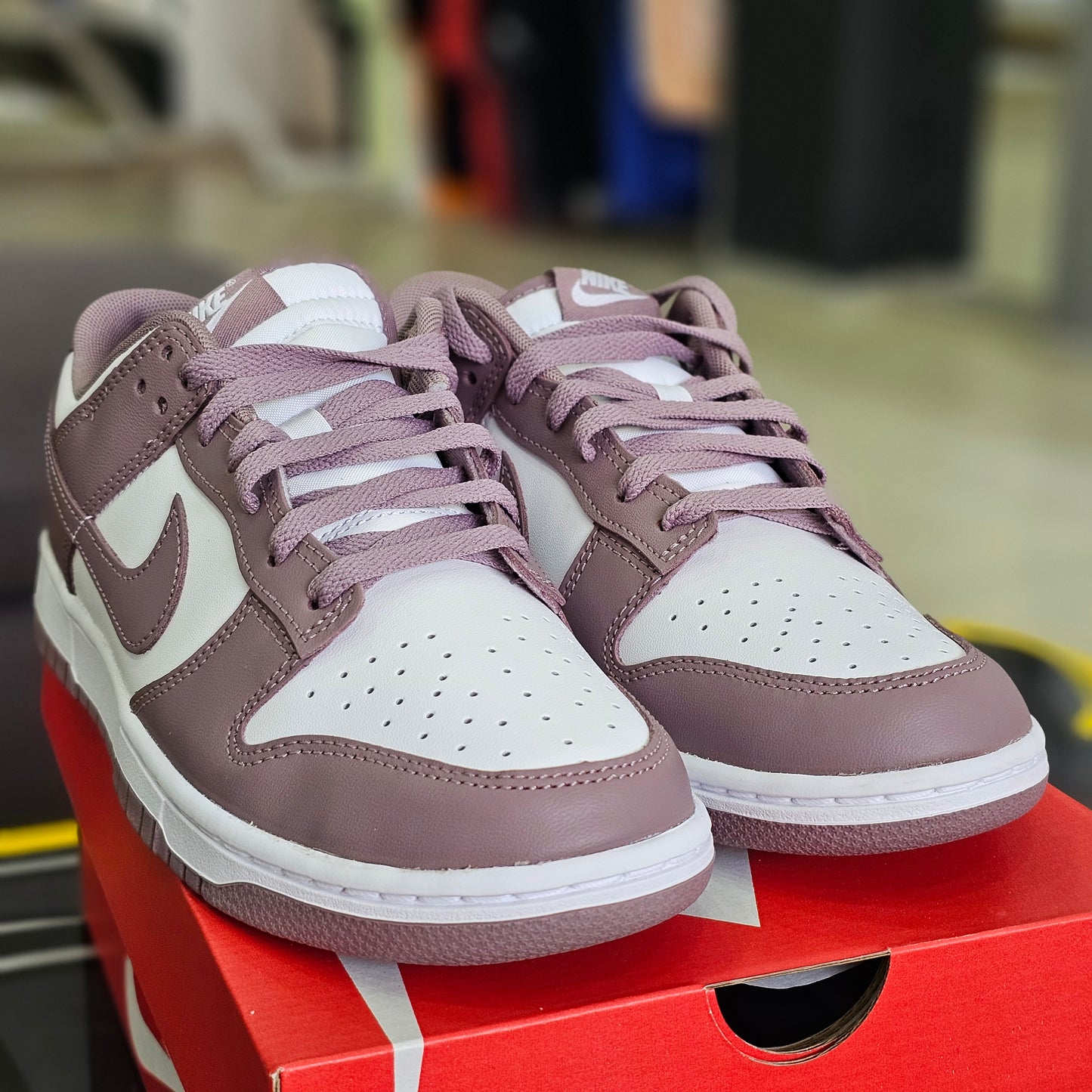 Dunk Low Violet Ocre