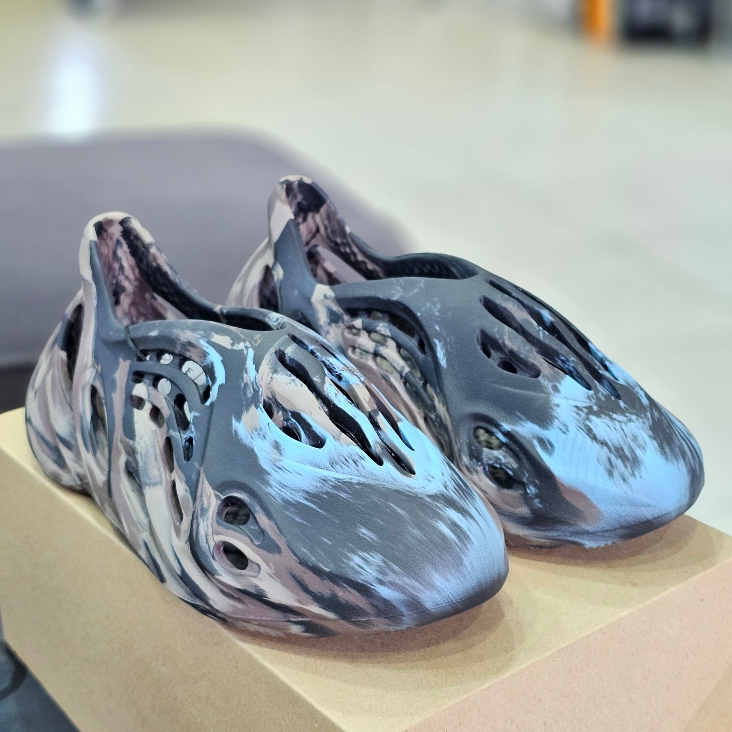 Yeezy Foam Runner Cinder
