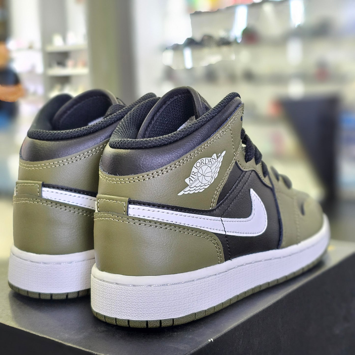Jordan 1 Mid Black White Olive