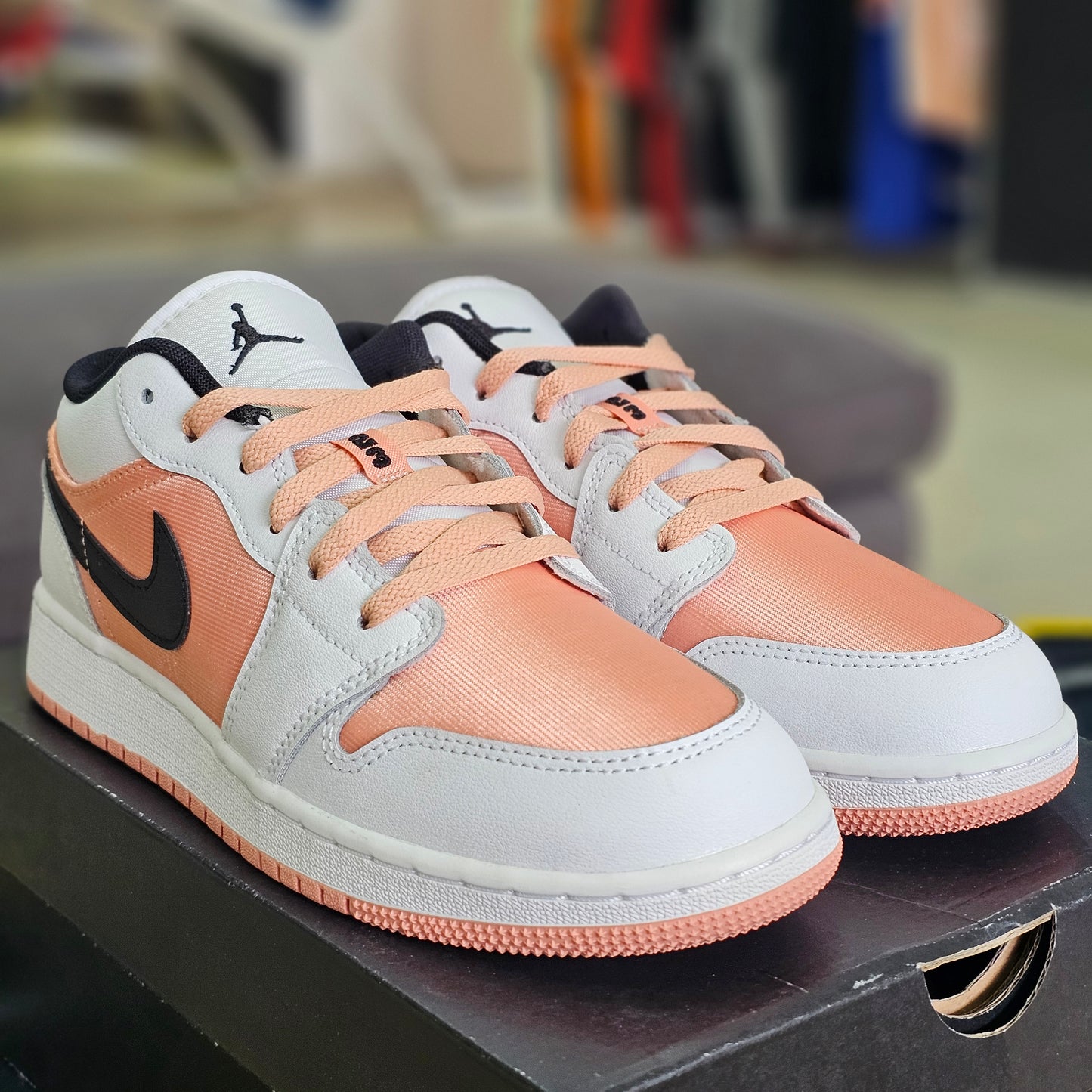 Jordan 1 Low Light Madder Root