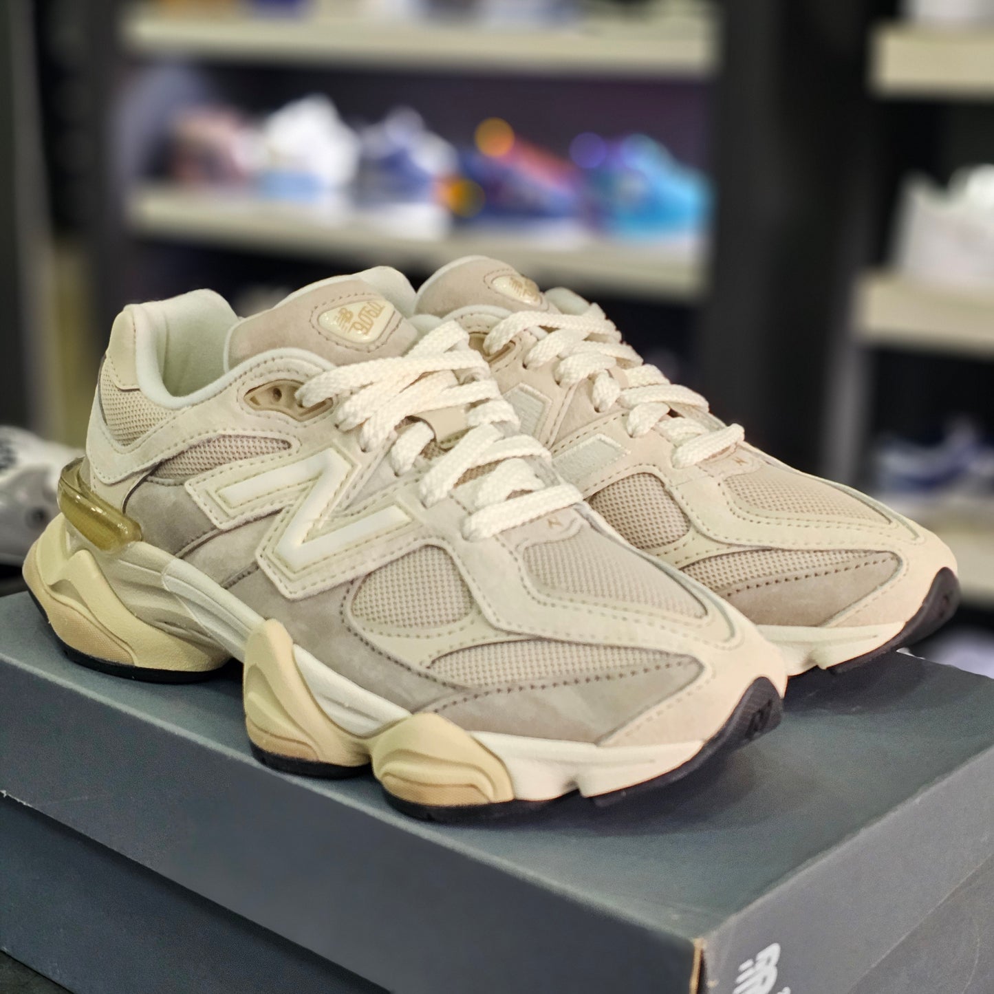 New Balance 9060 Oatmeal