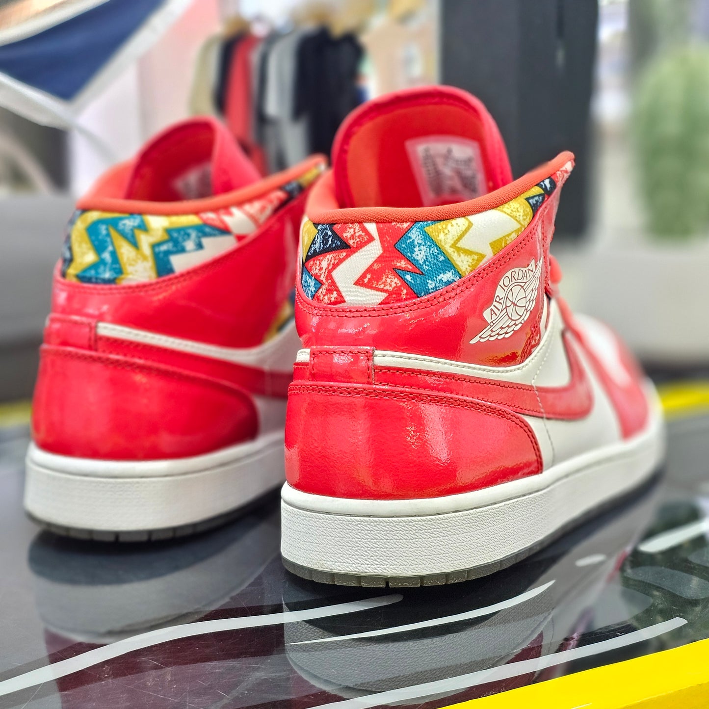 Jordan 1 Mid Barcelona Sweater