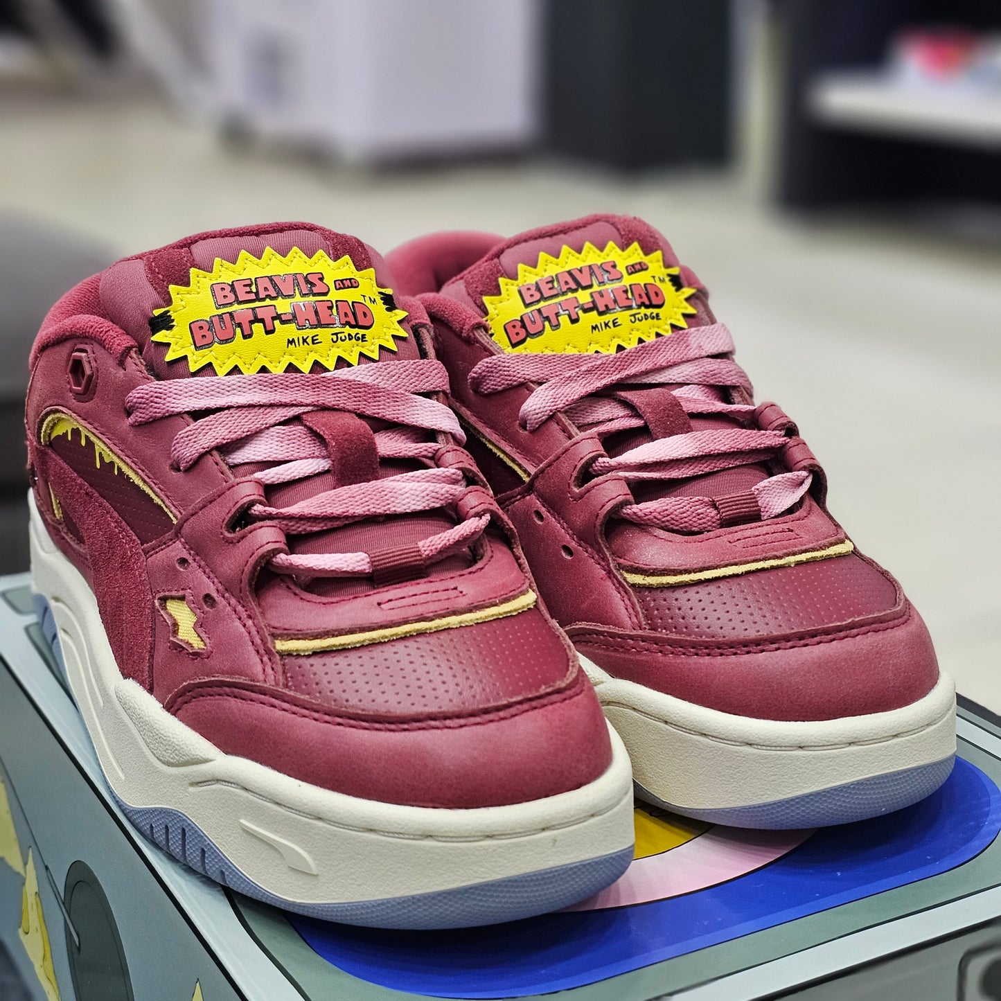 Puma Beavis and Butthead x 180 Sofa