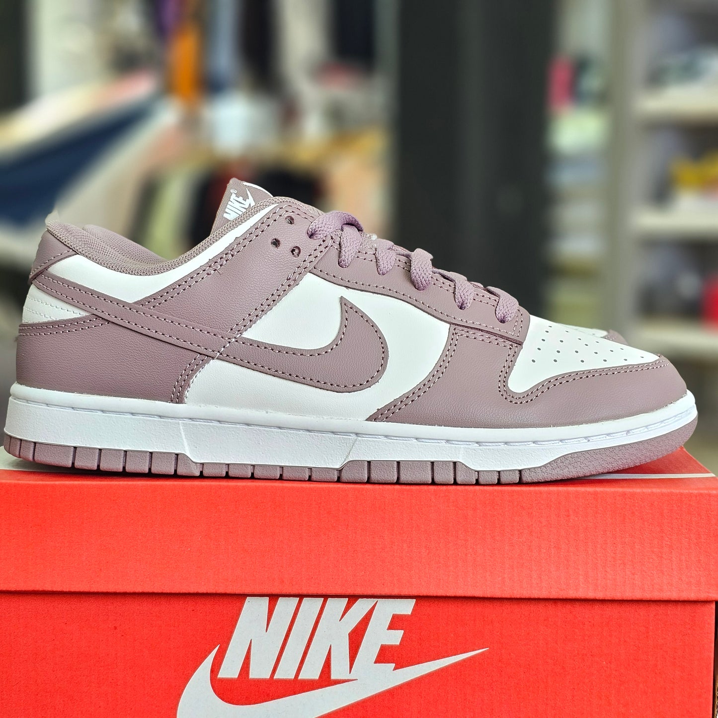 Dunk Low Violet Ore