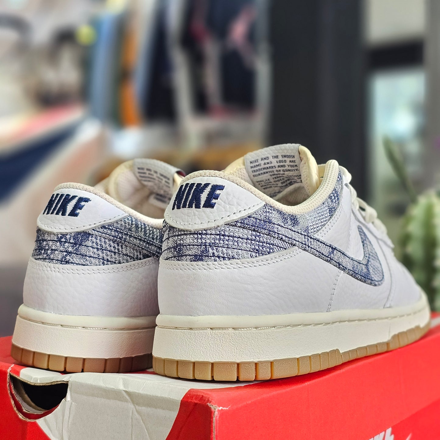 Dunk Low Washed Denim