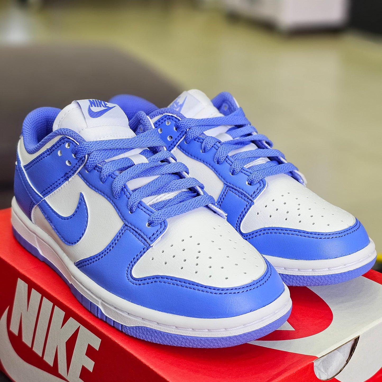 Dunk Low White Sapphire