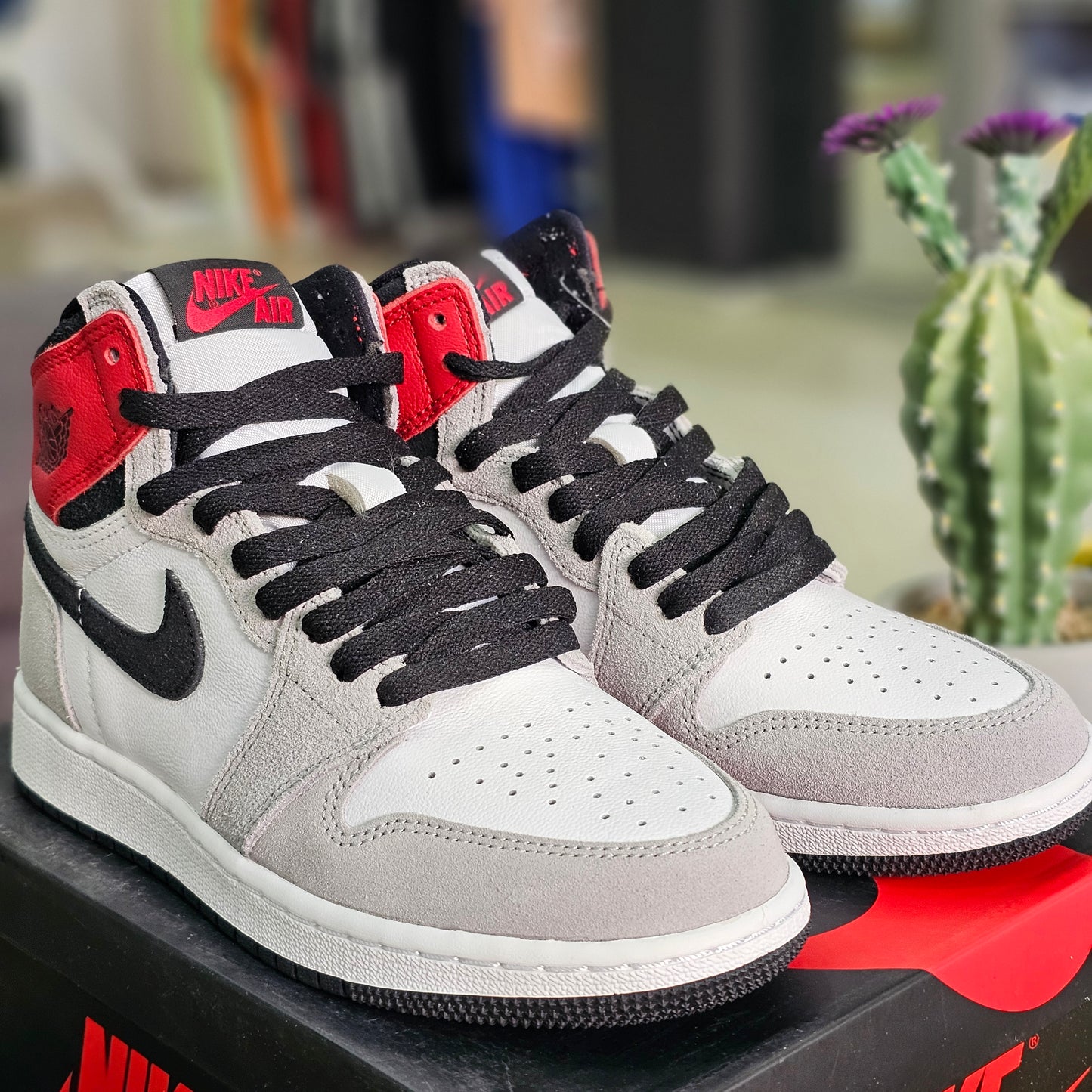 Jordan 1 Retro High Smoke Grey