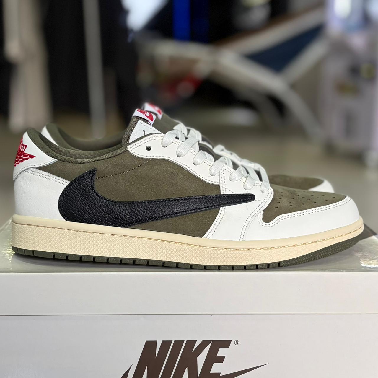 Jordan 1 Low Travis Scott Medium Olive