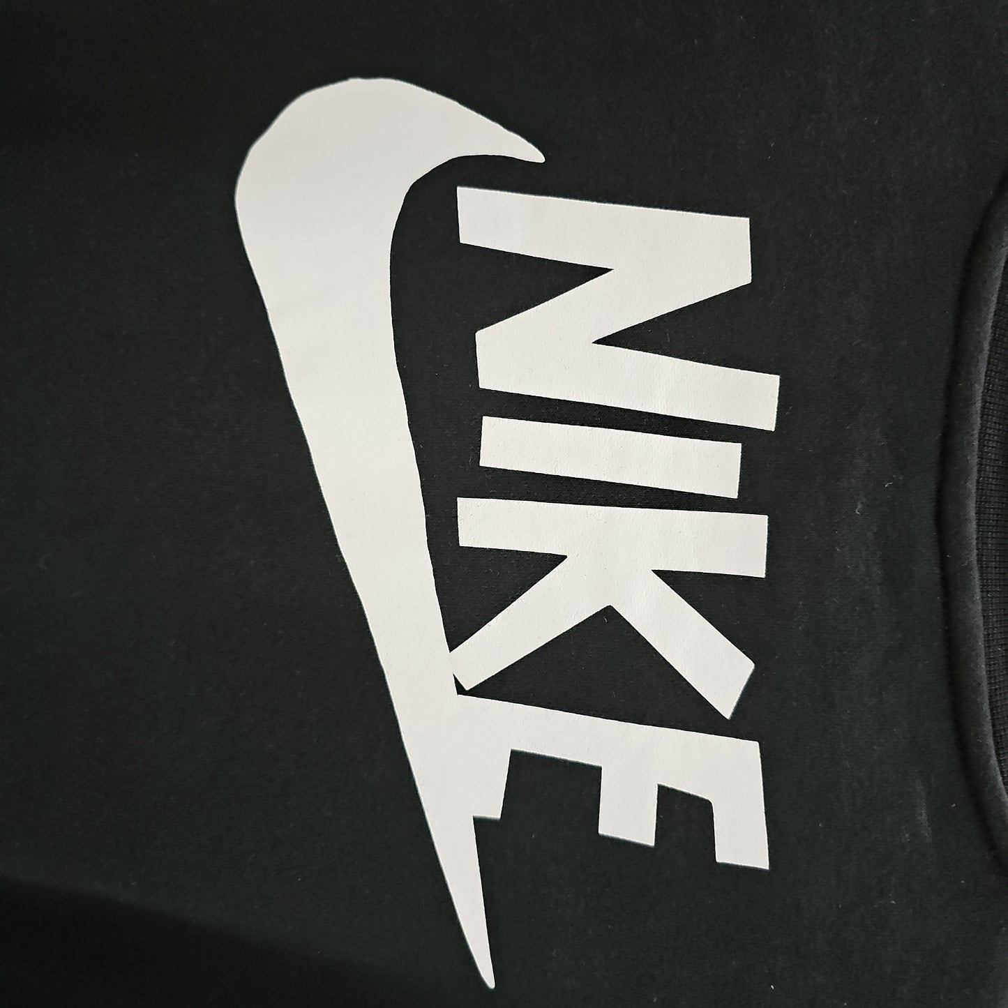 Sudadera Nike Negra