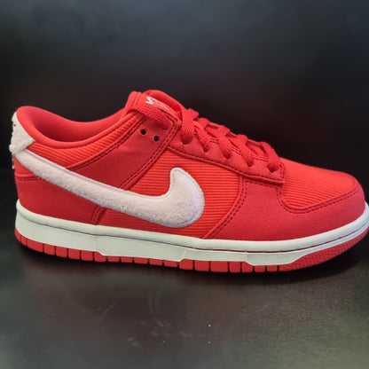 Dunk Low Valentine's Day 2024