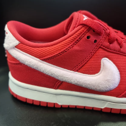 Dunk Low Valentine's Day 2024