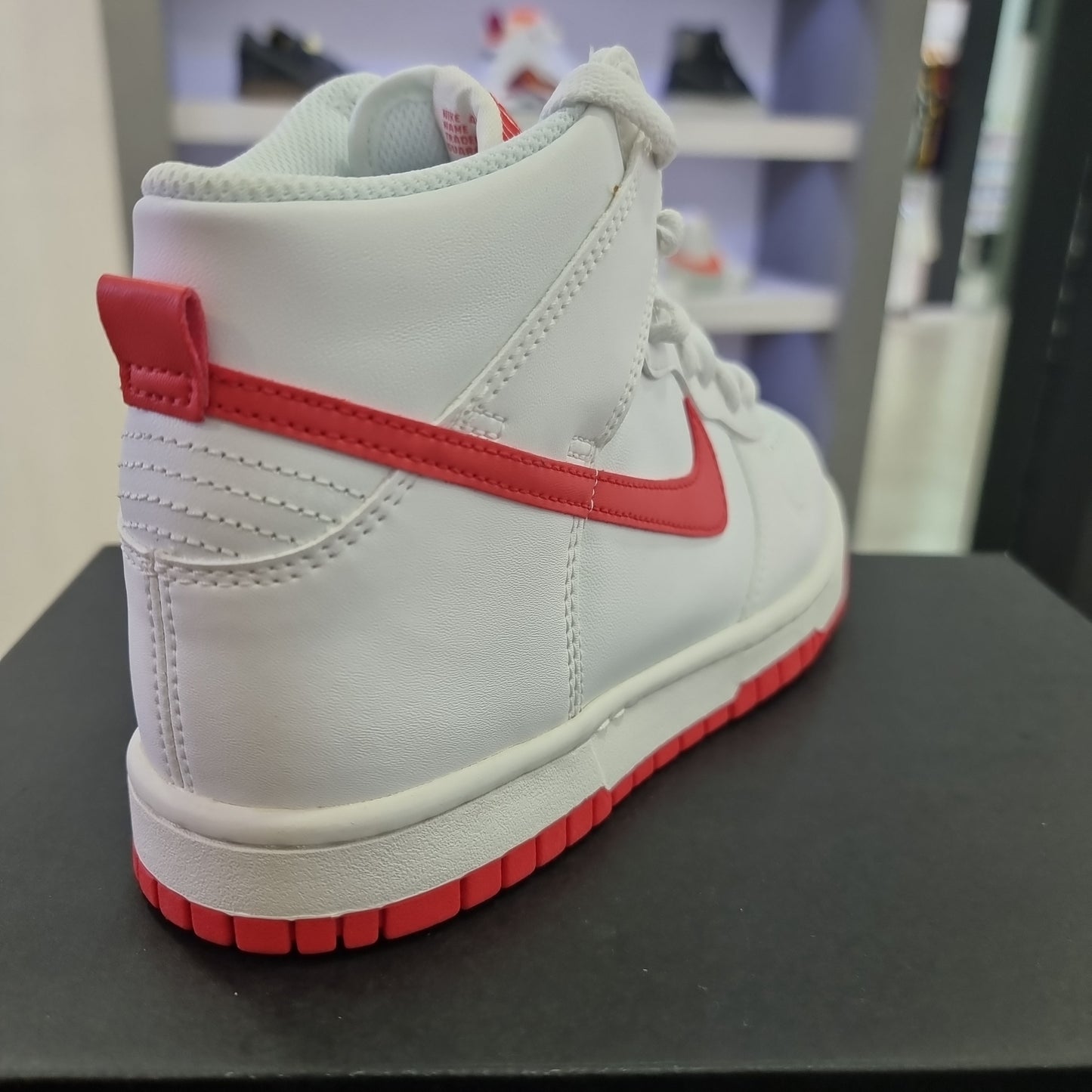 Dunk High White Track Red