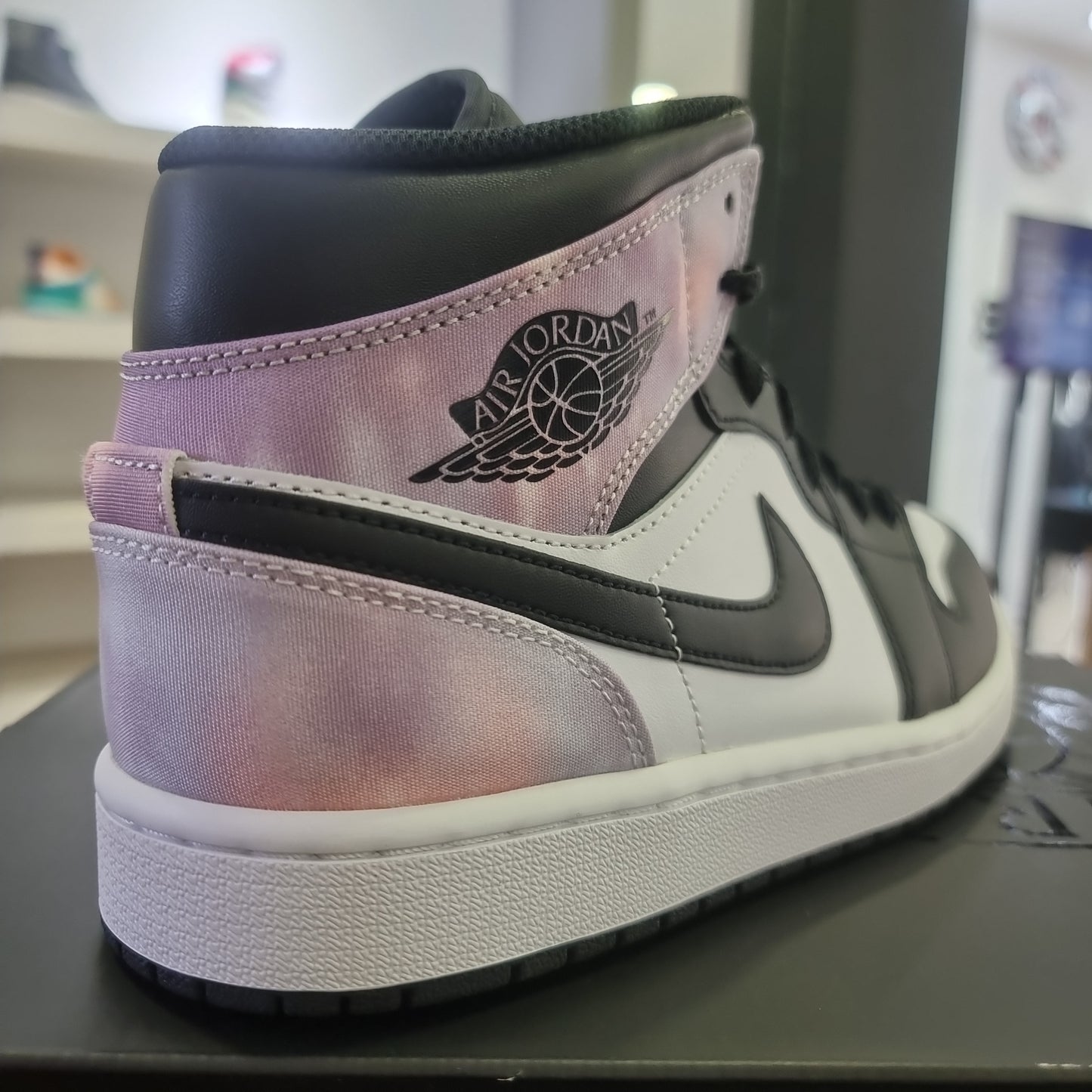 Jordan 1 Mid SE Zen Master