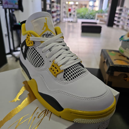 Jordan 4 Retro Vivid Sulfur