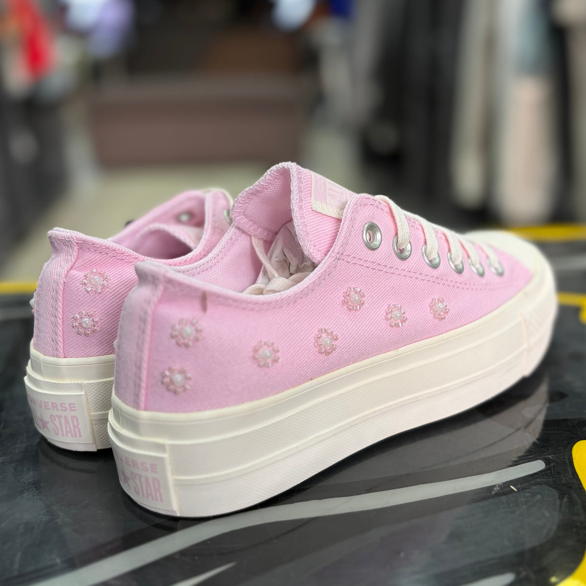 Converse Chuck Taylor All Star Lift Platform Beads