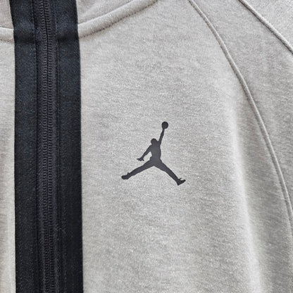 Chamarra Jordan Gris