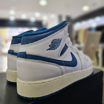 Jordan 1 Mid SE Industrial Blue