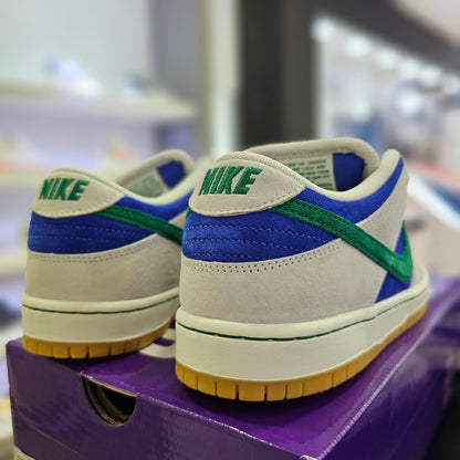 Dunk SB Low Hyper Royal Malachite