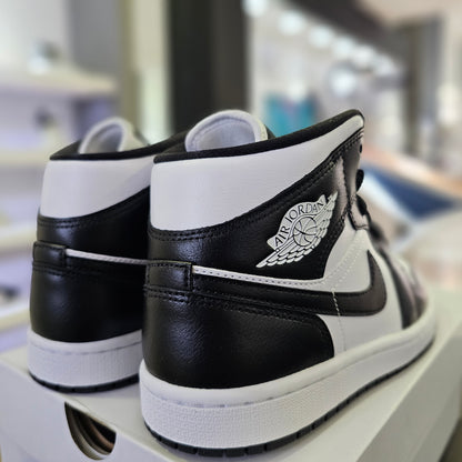 Jordan 1 Mid Panda