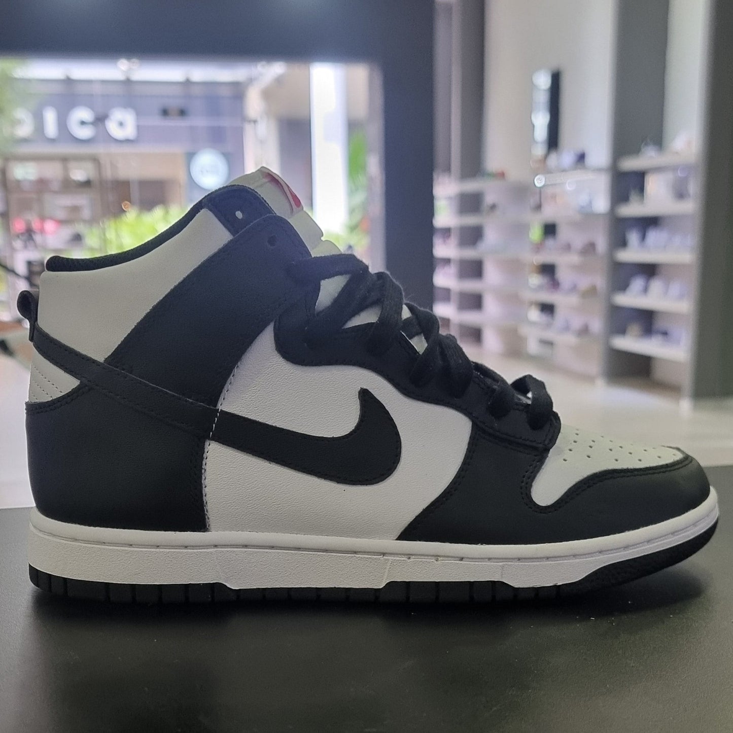 Nike Dunk High Panda 2021