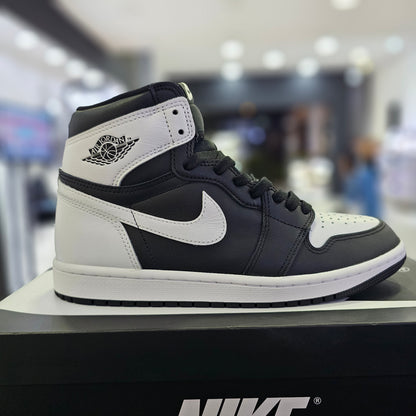 Jordan 1 High OG Black & White