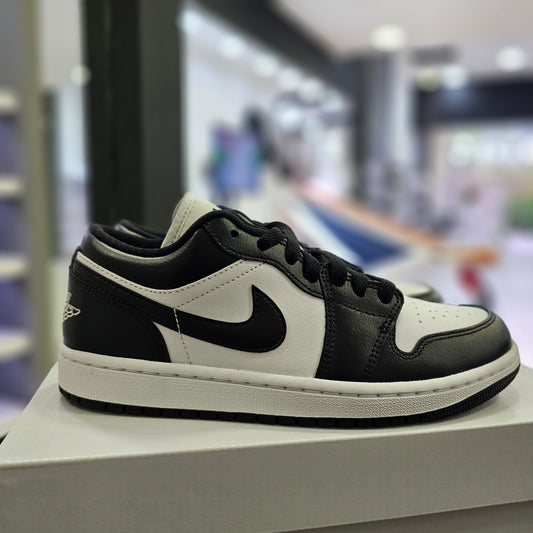 Jordan 1 Low Panda