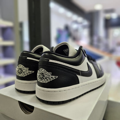 Jordan 1 Low Panda