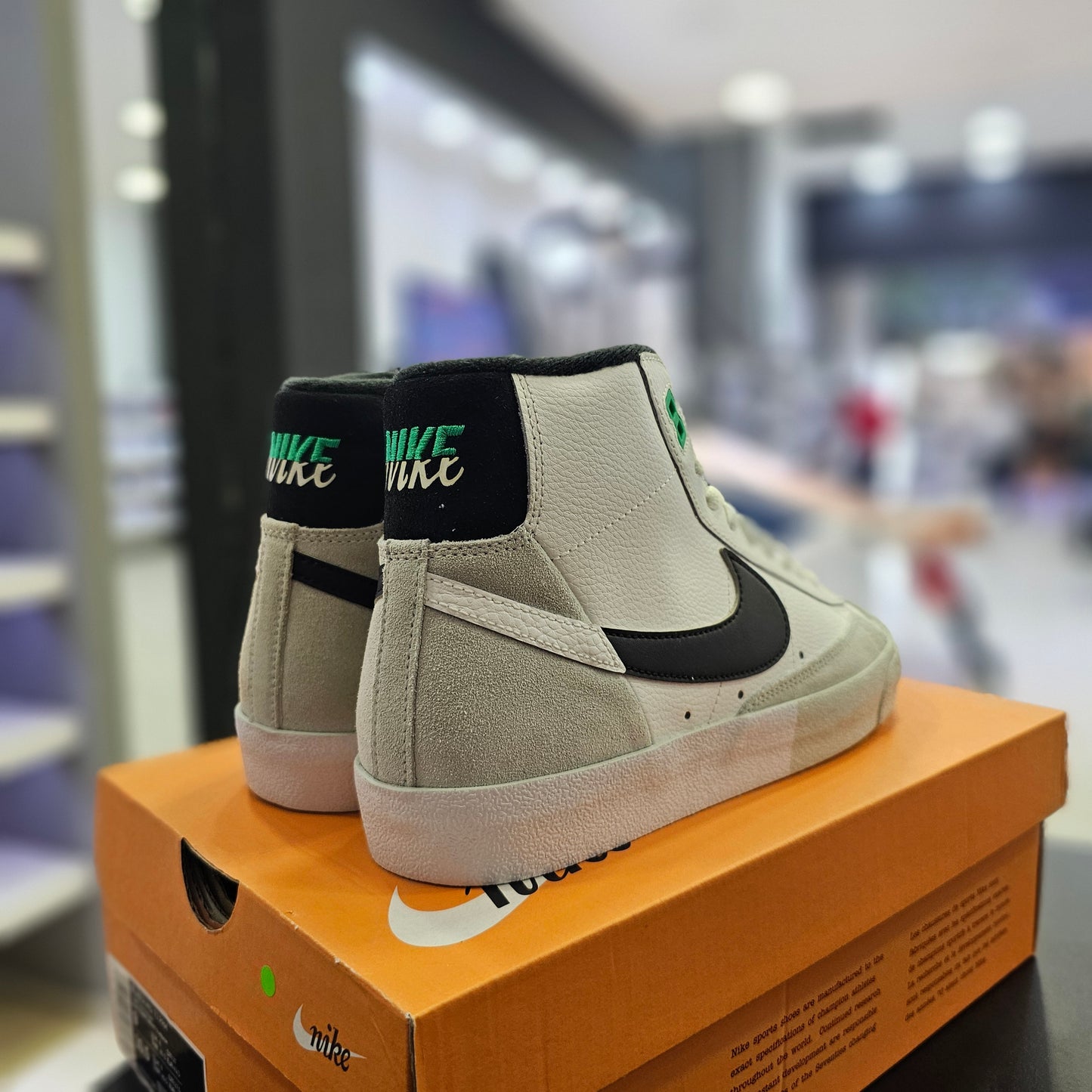 Blazer Mid Split White