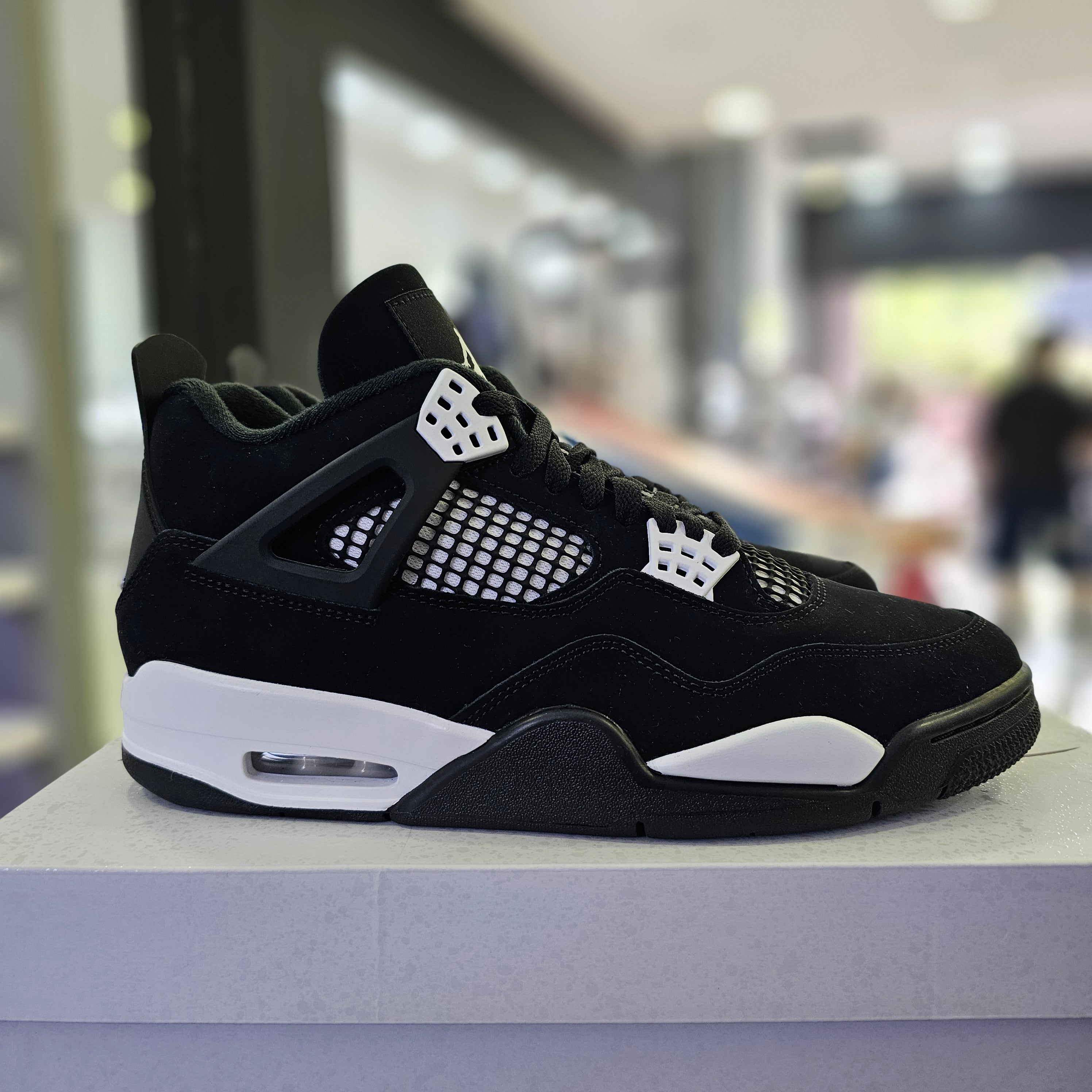 Precio de los jordan 4 online